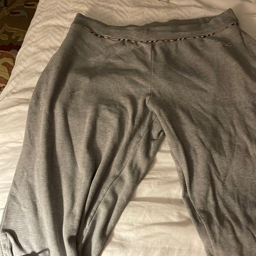 Burberry XL grey Capri sweat pants. Plait trim around waist.